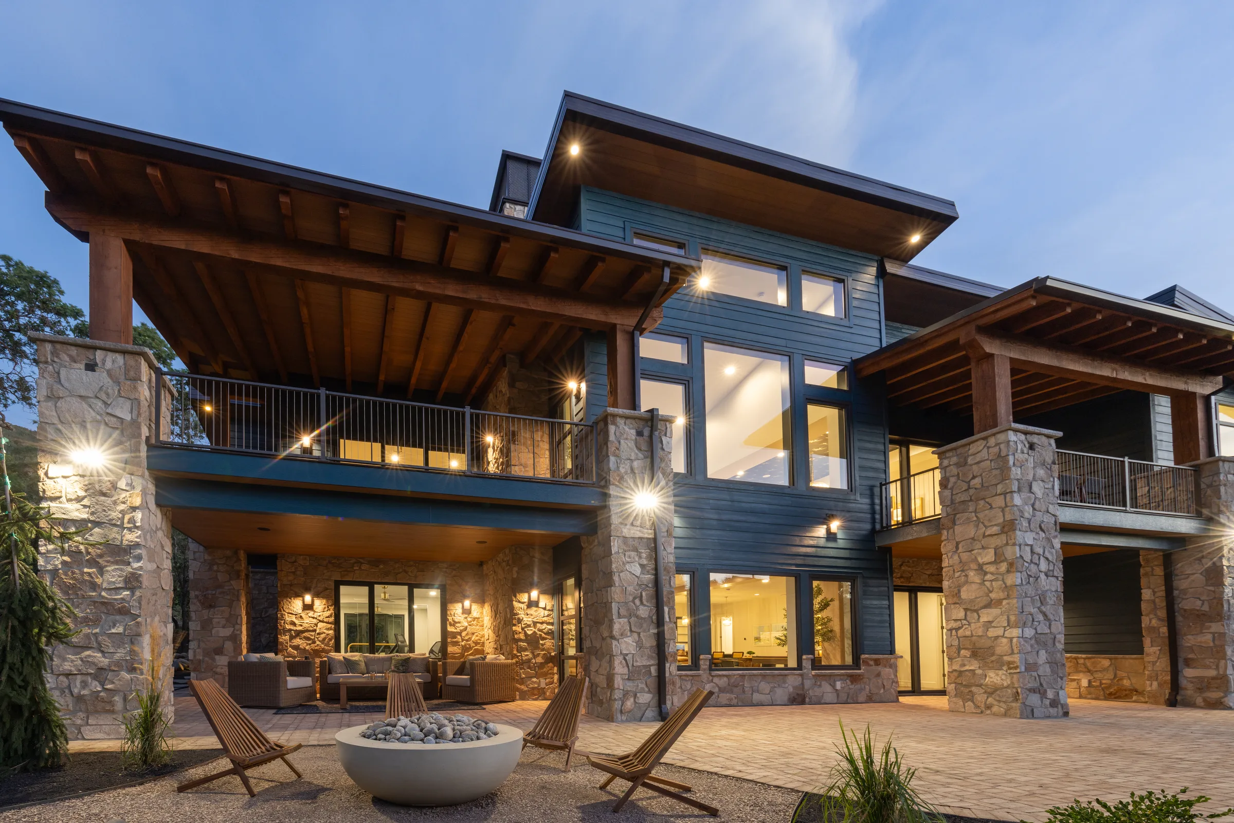 River View — exterior photograph 4